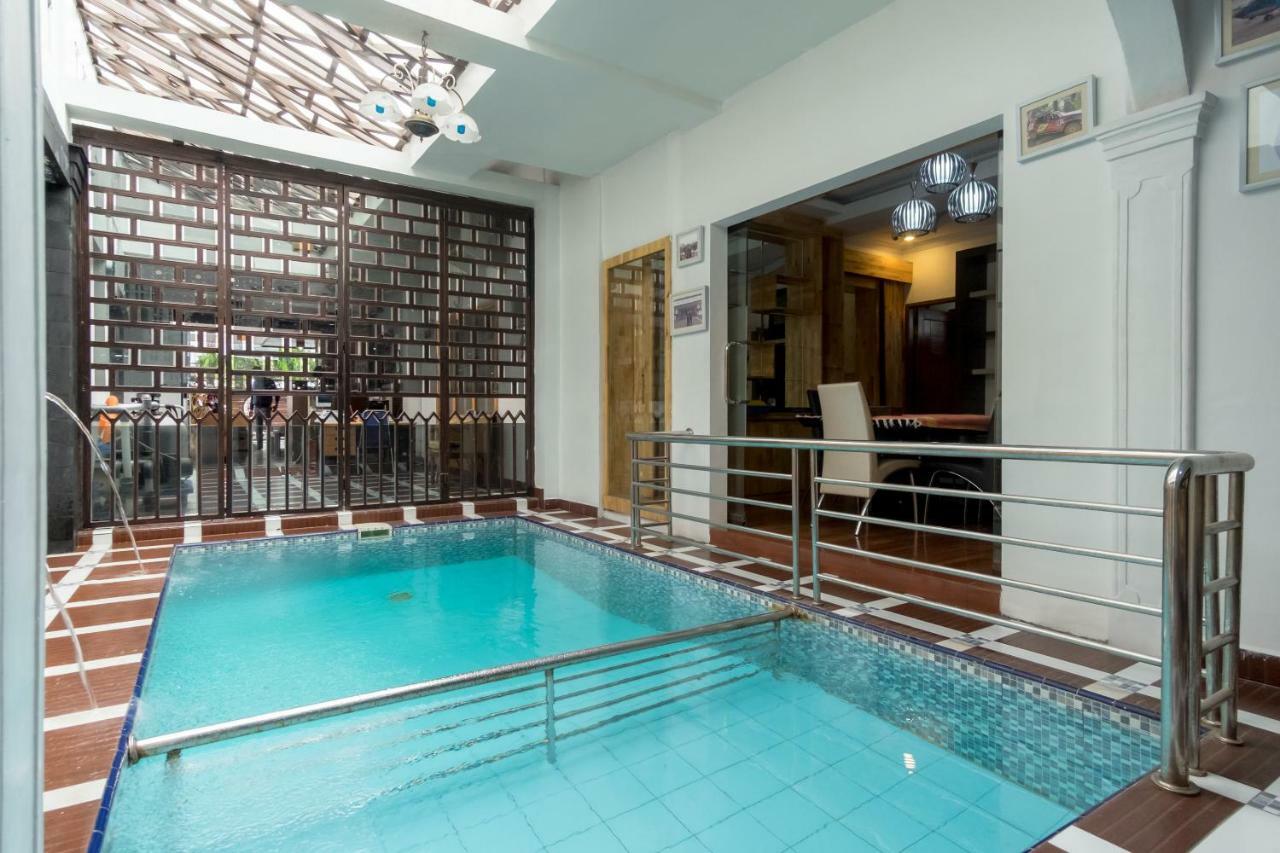 Oyo 619 Naufal Guest House Syariah Medan Buitenkant foto